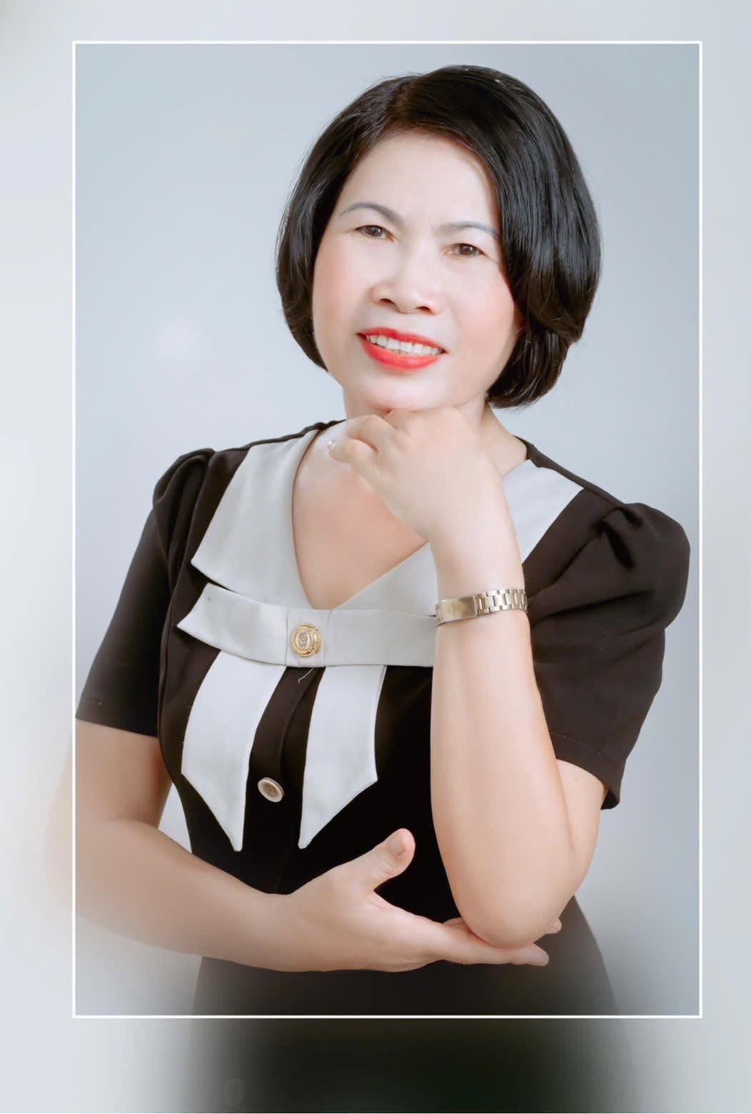 Chị Ngân